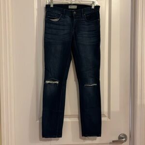Madewell Skinny Skinny knee rip edition jeans. Size 27. 👖